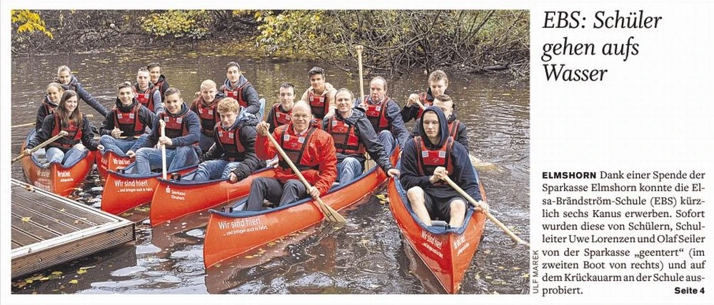 Schüler in den Schulkanus